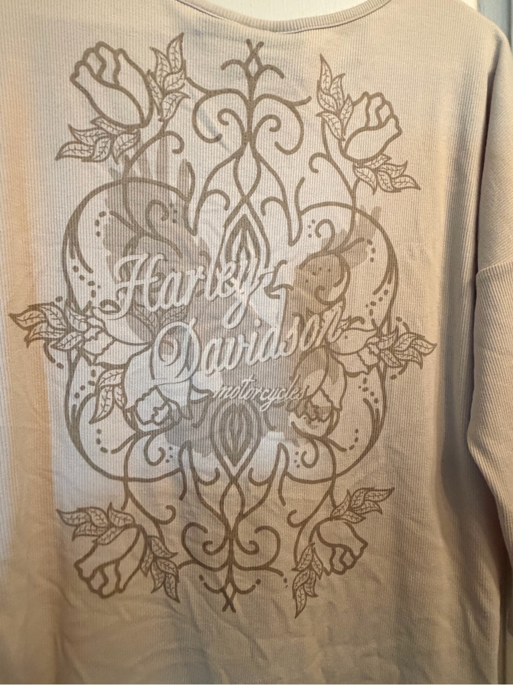 Harley-Davidson Beige and Taupe Floral Logo Top
